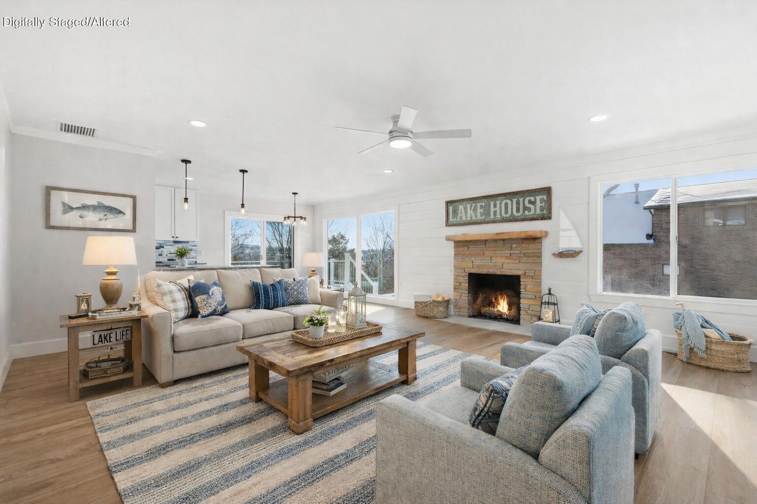 139 Lakeshore Drive