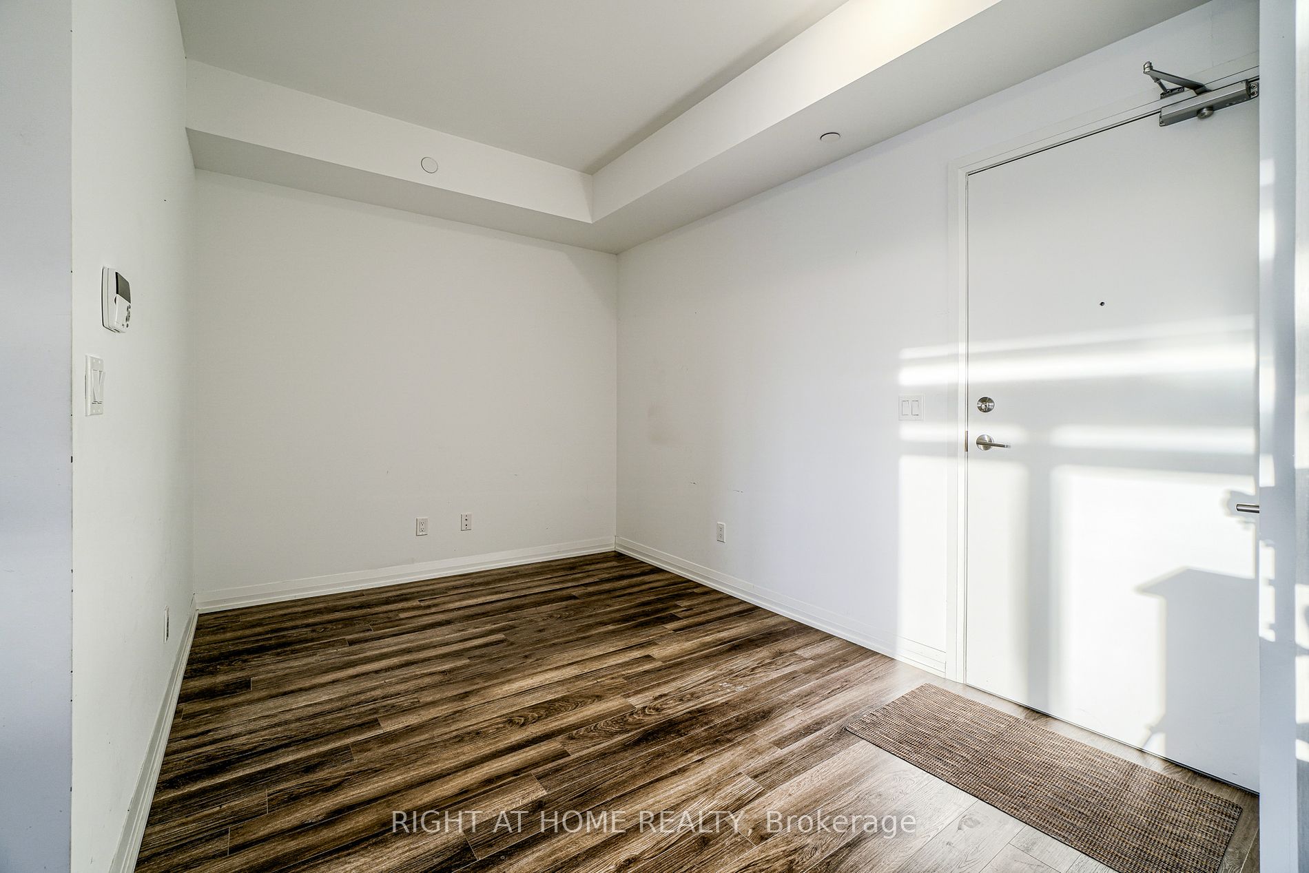 65 Oneida Cres Lph06