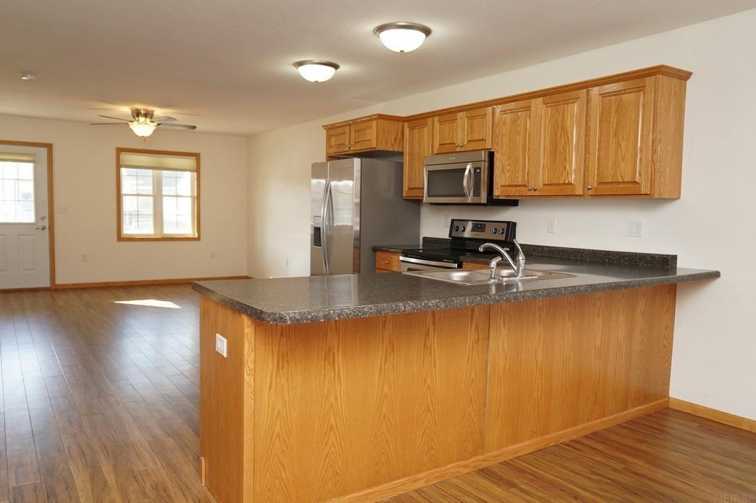 815 Parkside Lane