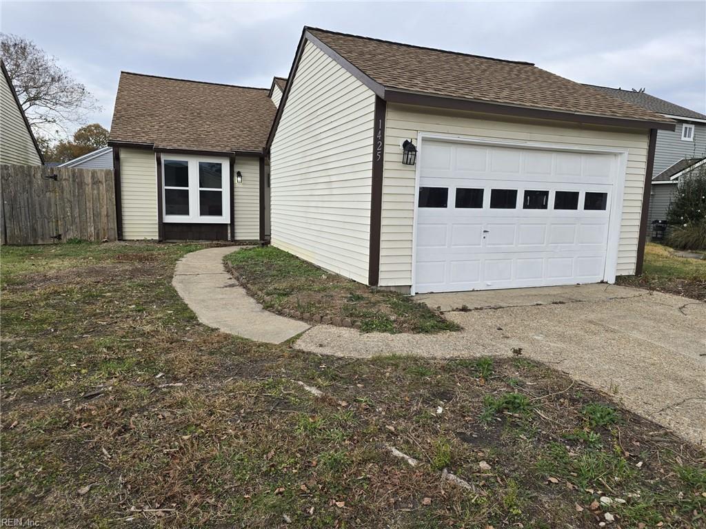1425 Woodbridge Trail, Virginia Beach, VA 