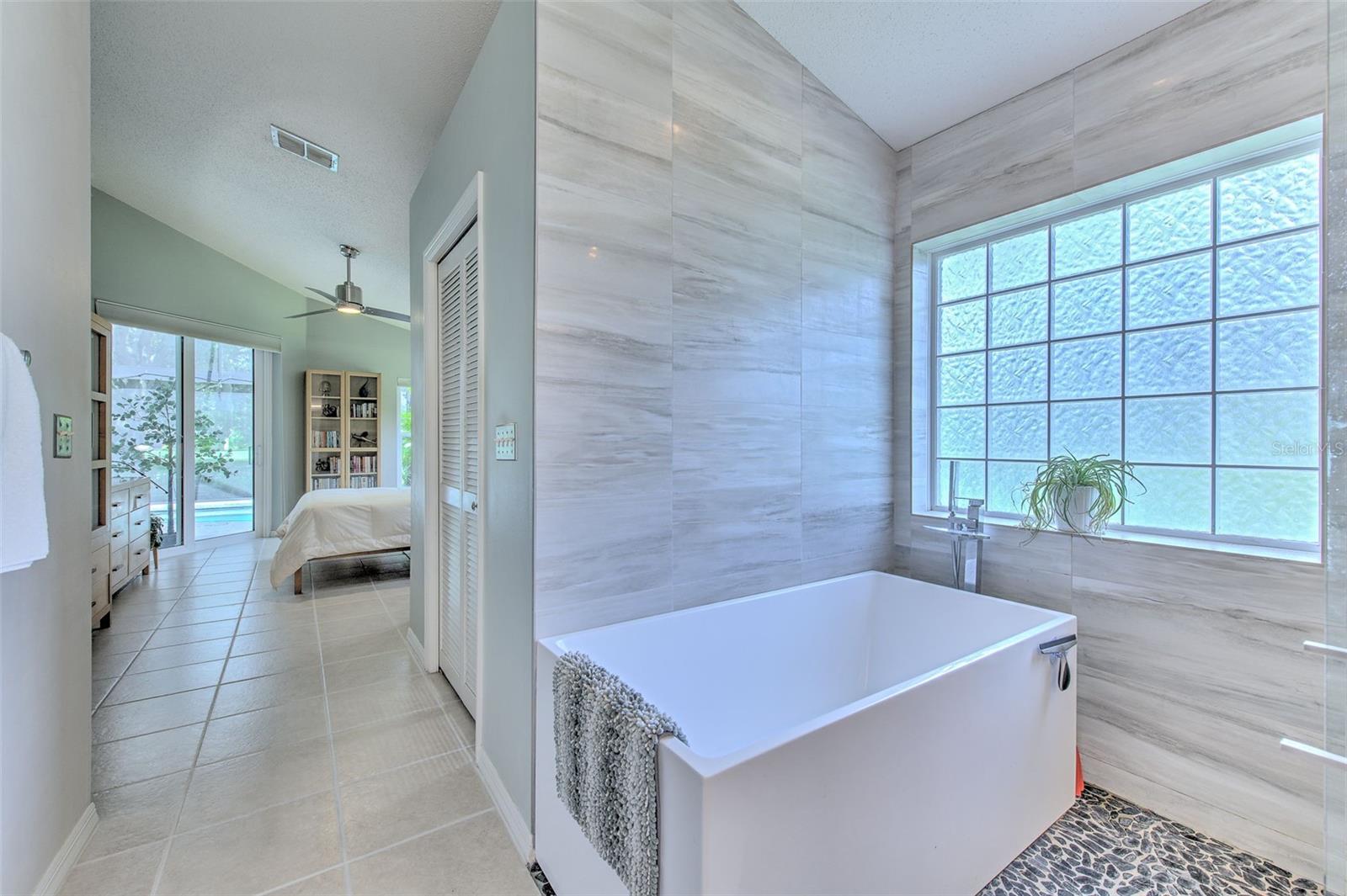 5309 Cottonwood Tree Circle