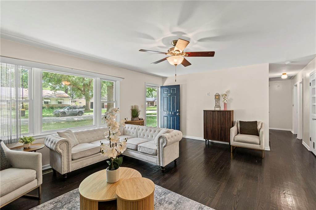 4944 NE Gladstone Avenue