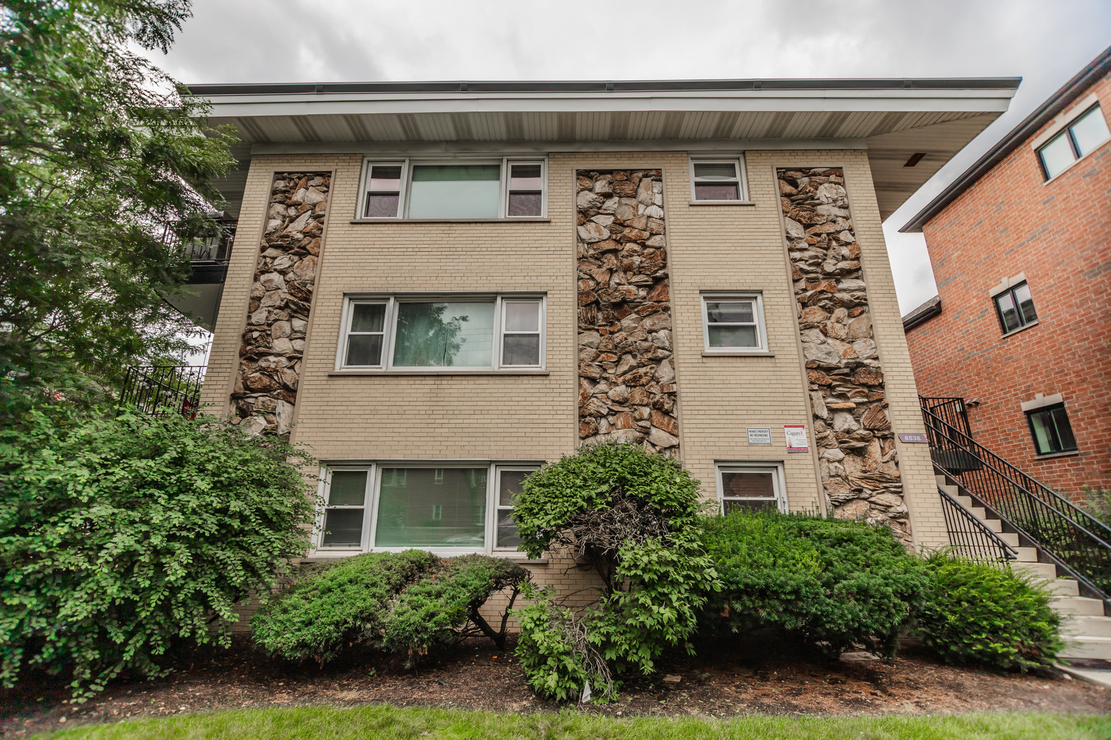 Beautifully updated 2-bedroom, 1.5-bath condo in the heart of Edison Park. Step into a bright, inviting space where the kitchen shines with newer flooring, appliances, and finishes, complemented by rich manufactured wood flooring throughout. Relax or entertain on one of the largest balconies in the complex, and enjoy the added touch of a brand-new front door. This prime location puts you just steps from Edison Park's vibrant restaurants, charming shops, and convenient public transportation-offering the perfect blend of comfort, style, and walkable city living.