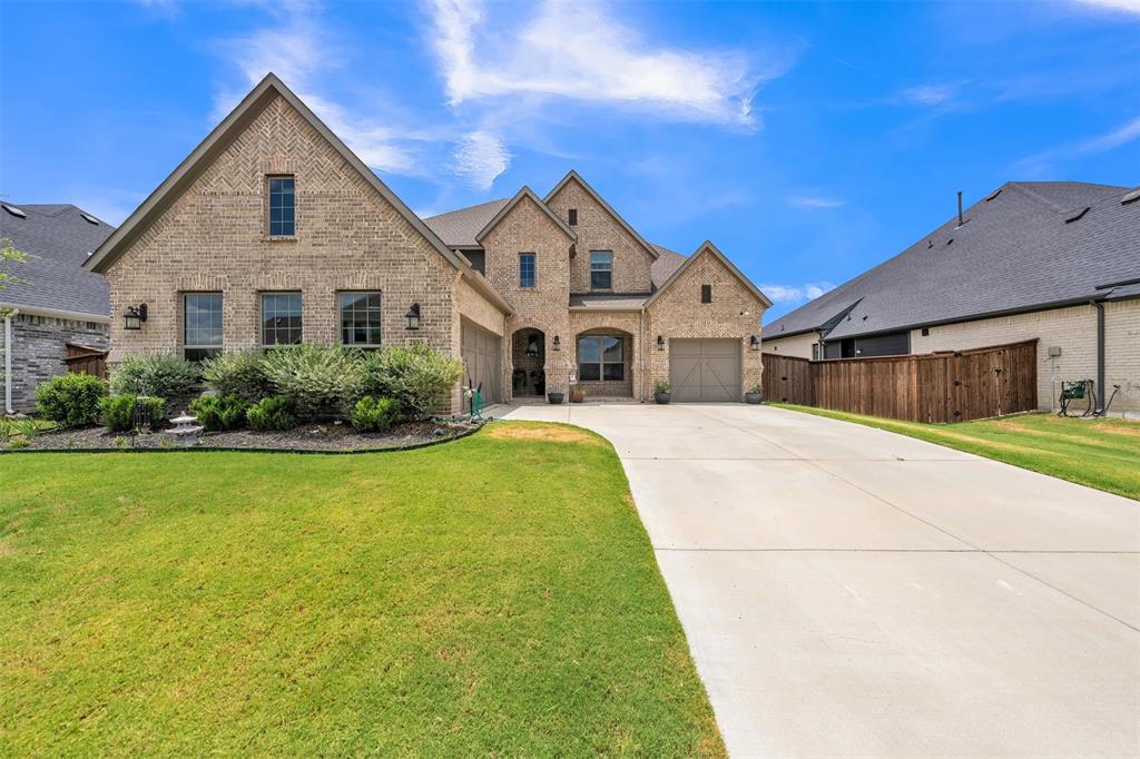 2103 Horizon Drive