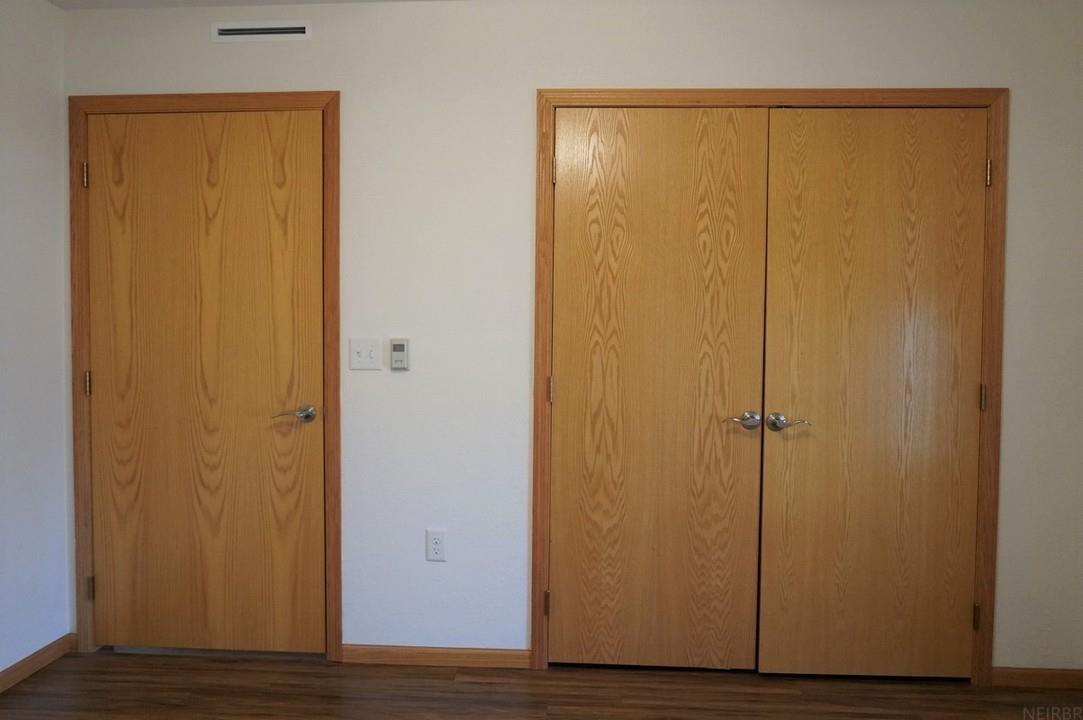 815 Parkside Lane
