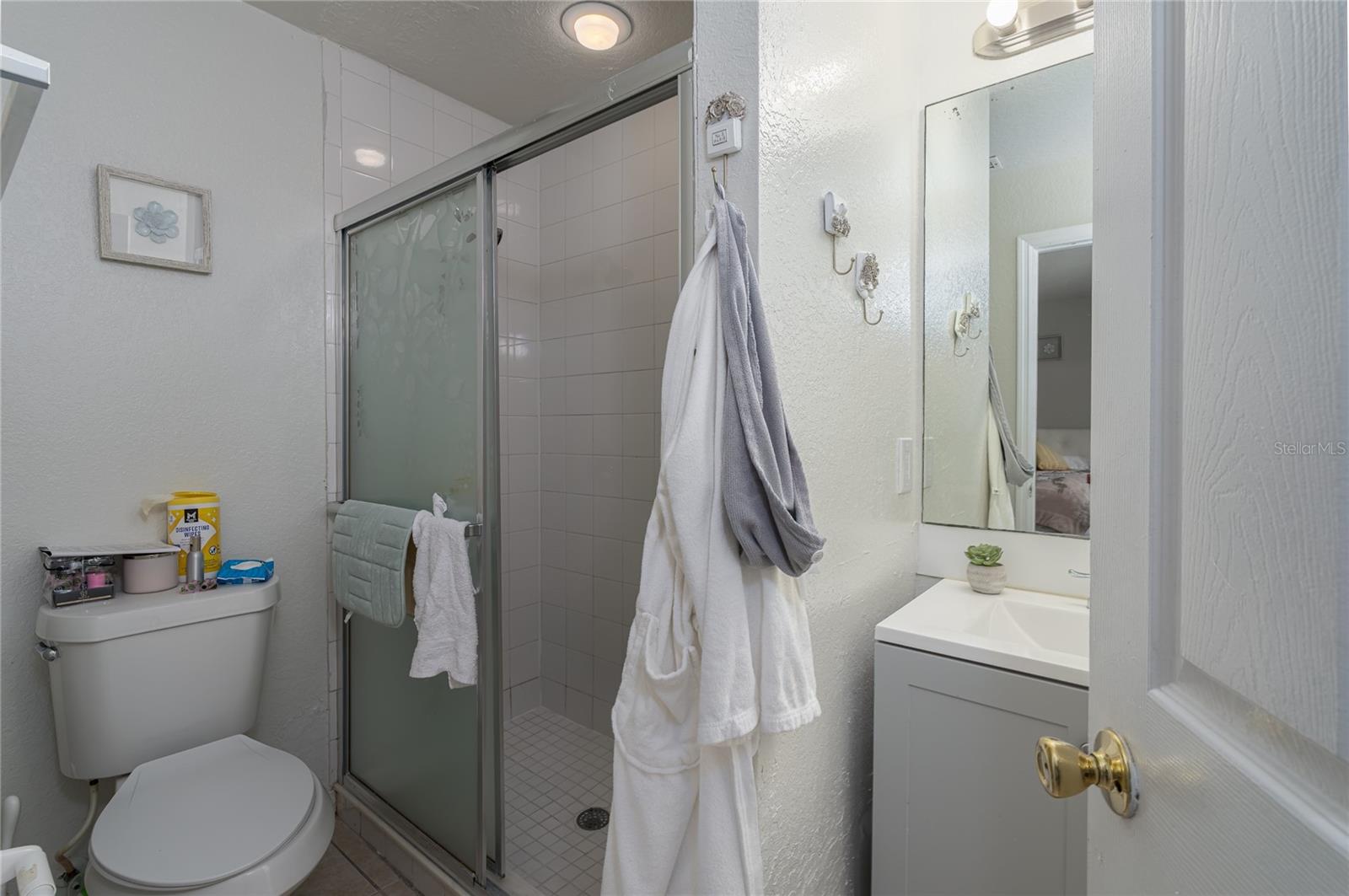 7819 & 7815 118th Avenue E