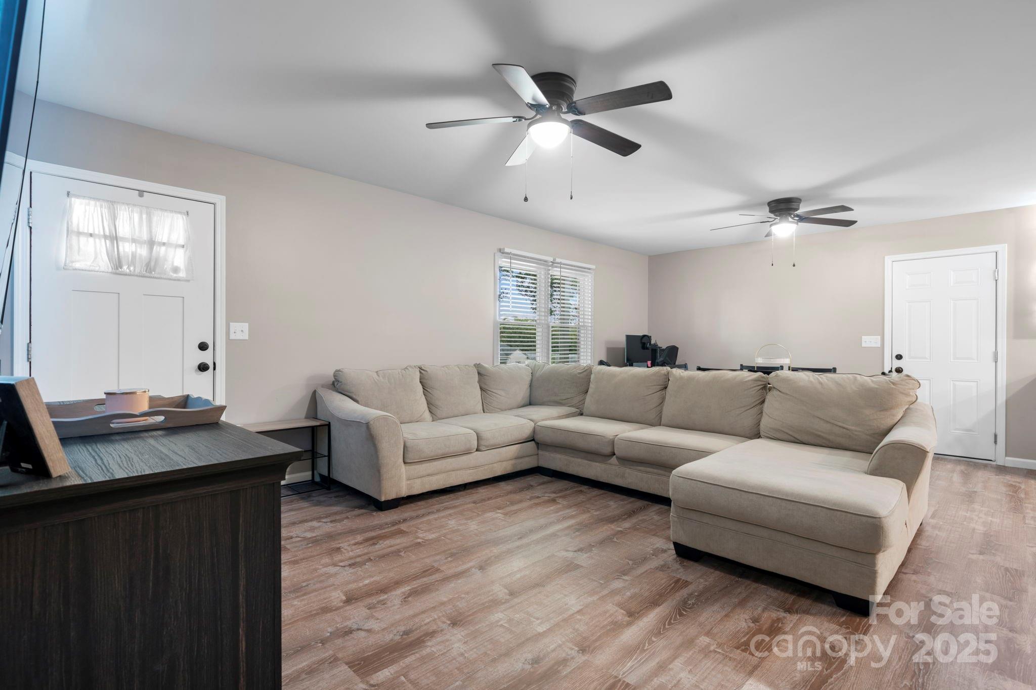 3 Mccall Place