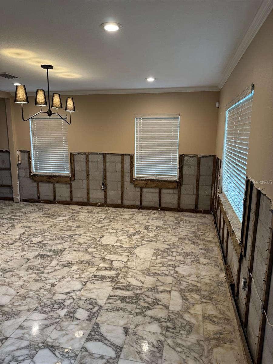 205 S Occident Street