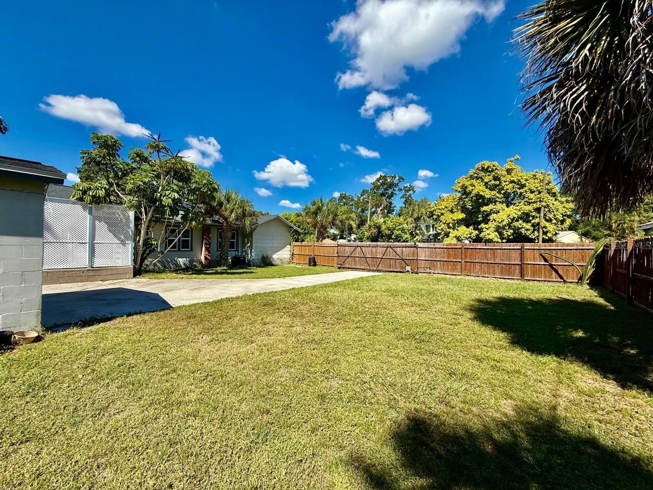 2120 46th Av N