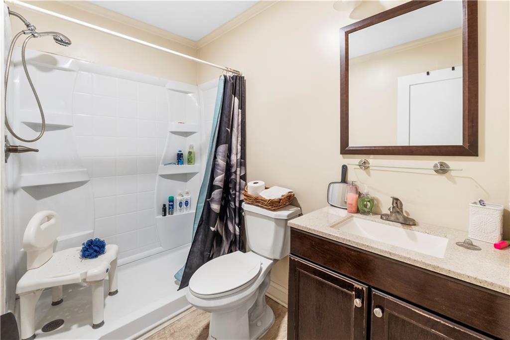 808 N River Boulevard