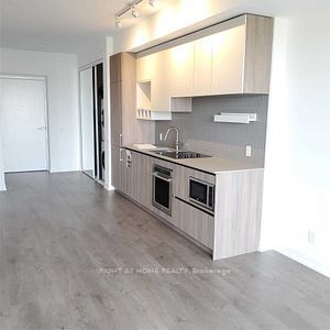 950 Portage Pkwy 501