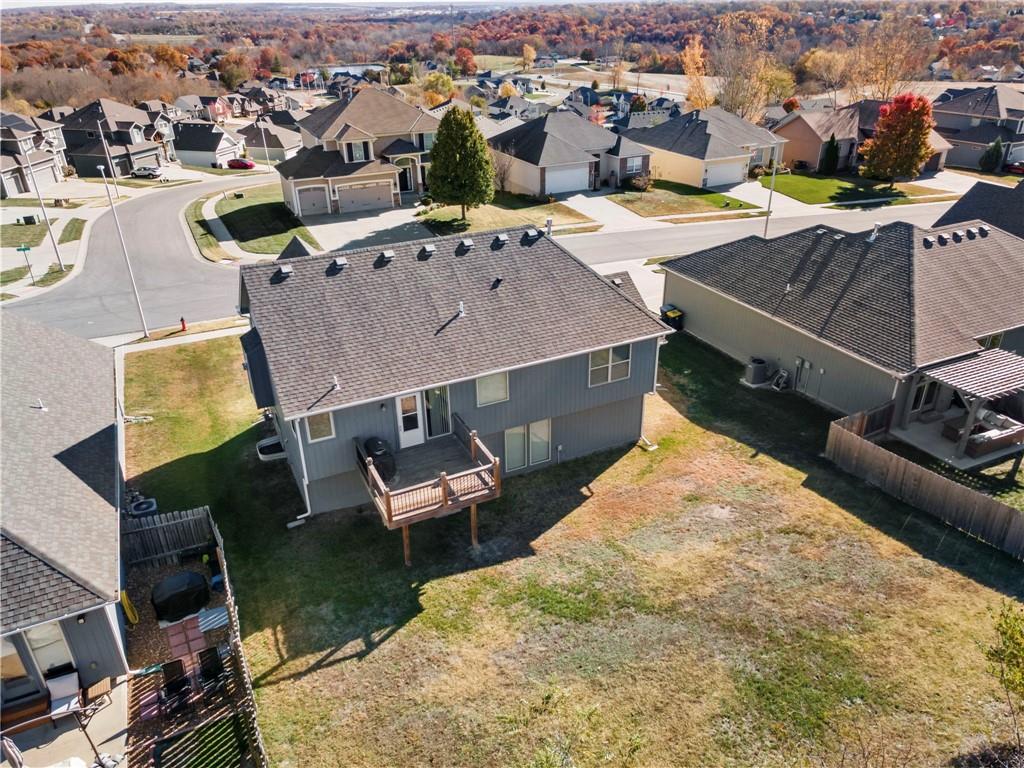 6720 N Cypress Avenue