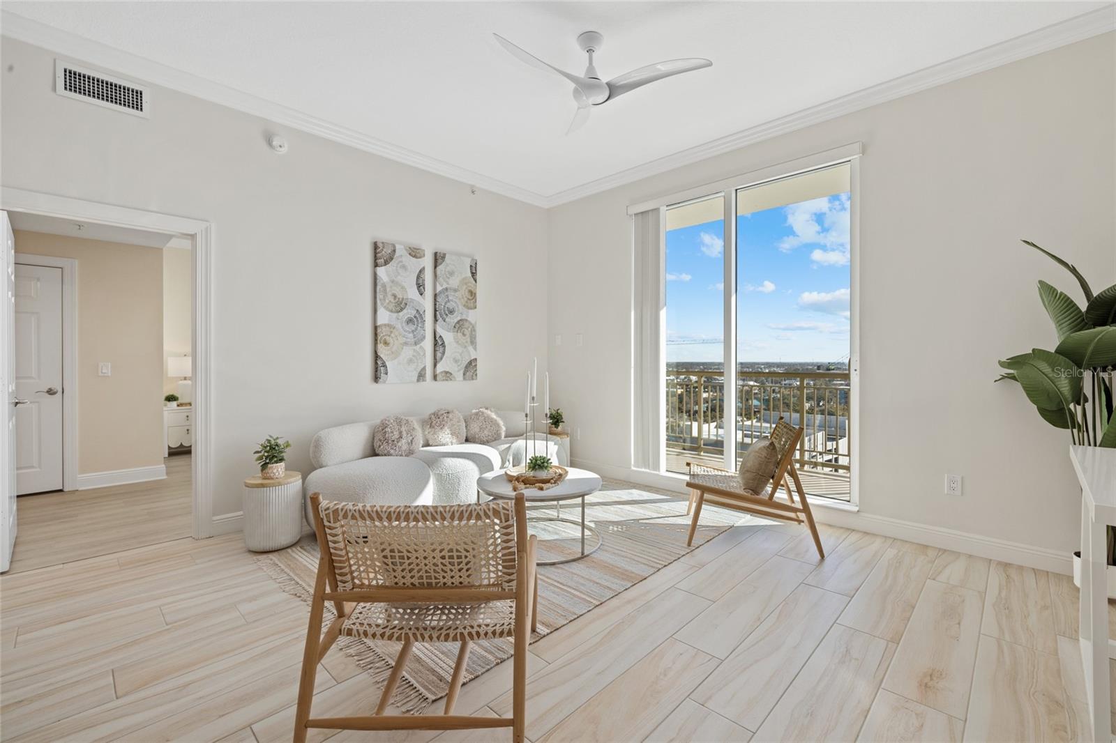 800 N Tamiami Trail 1512