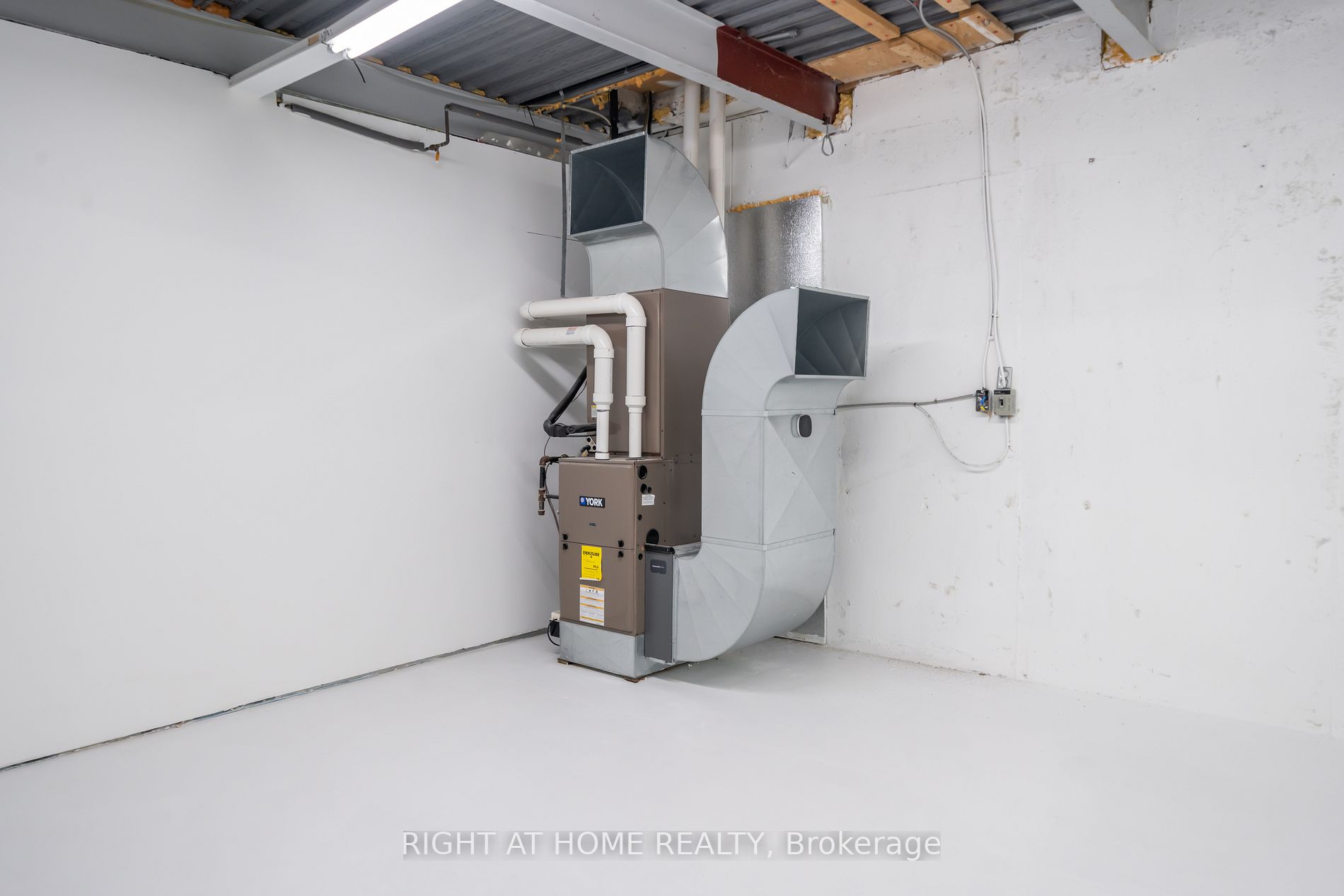8270 Highway #20 N/A
