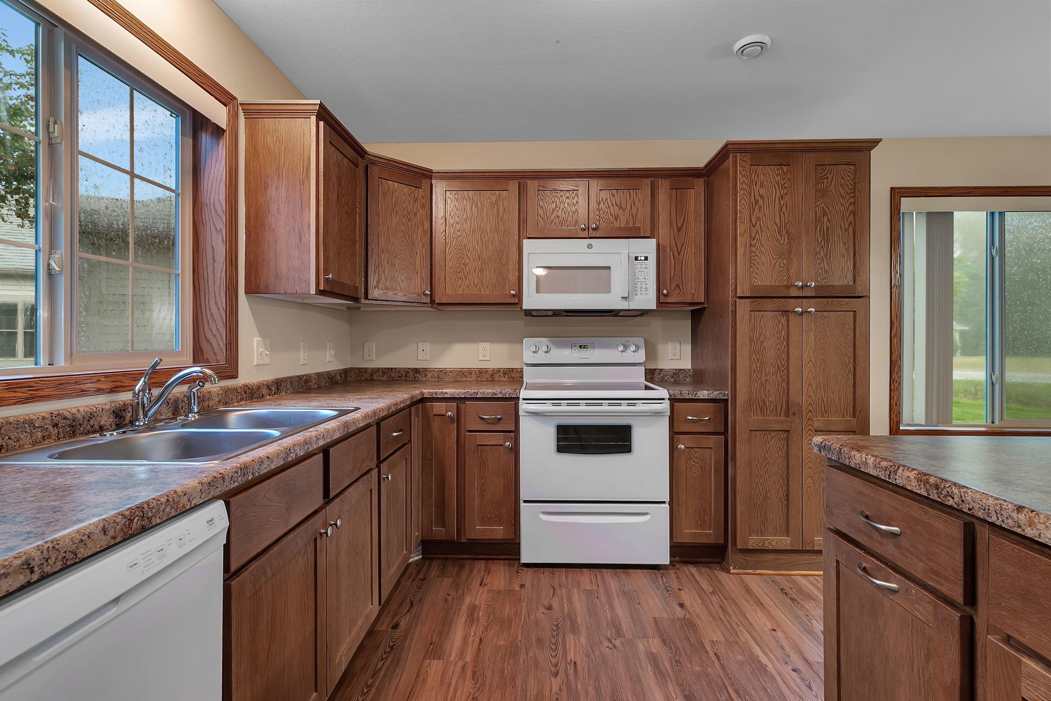 647 Cottonwood Avenue