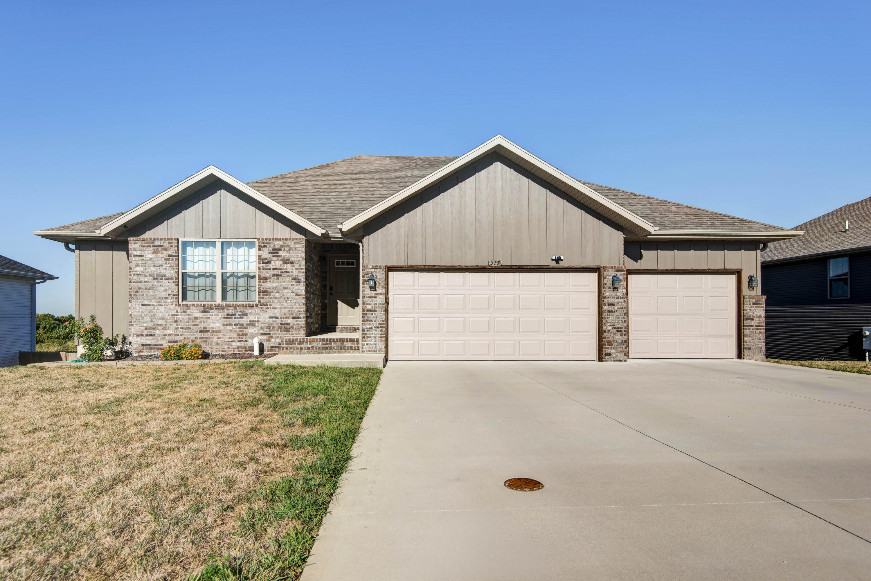 517 N Stella Court