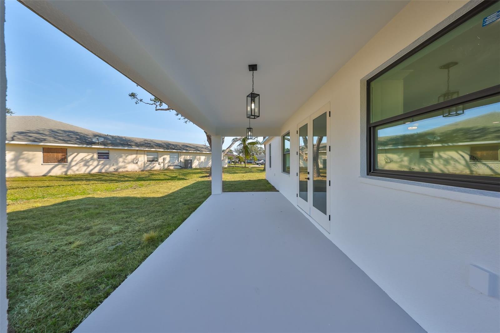 5923 22nd Avenue Drive E