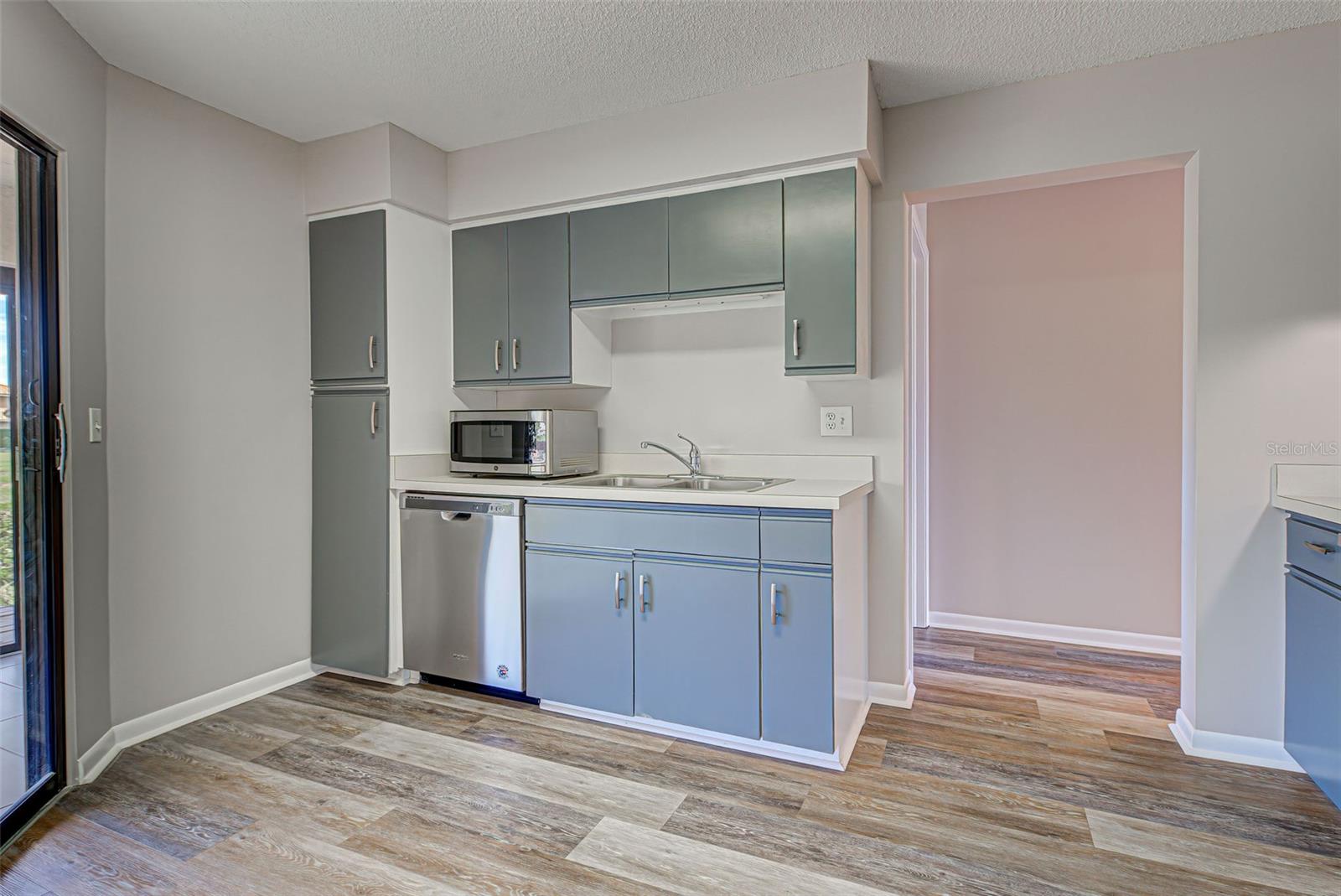 184 Inlets Boulevard 184