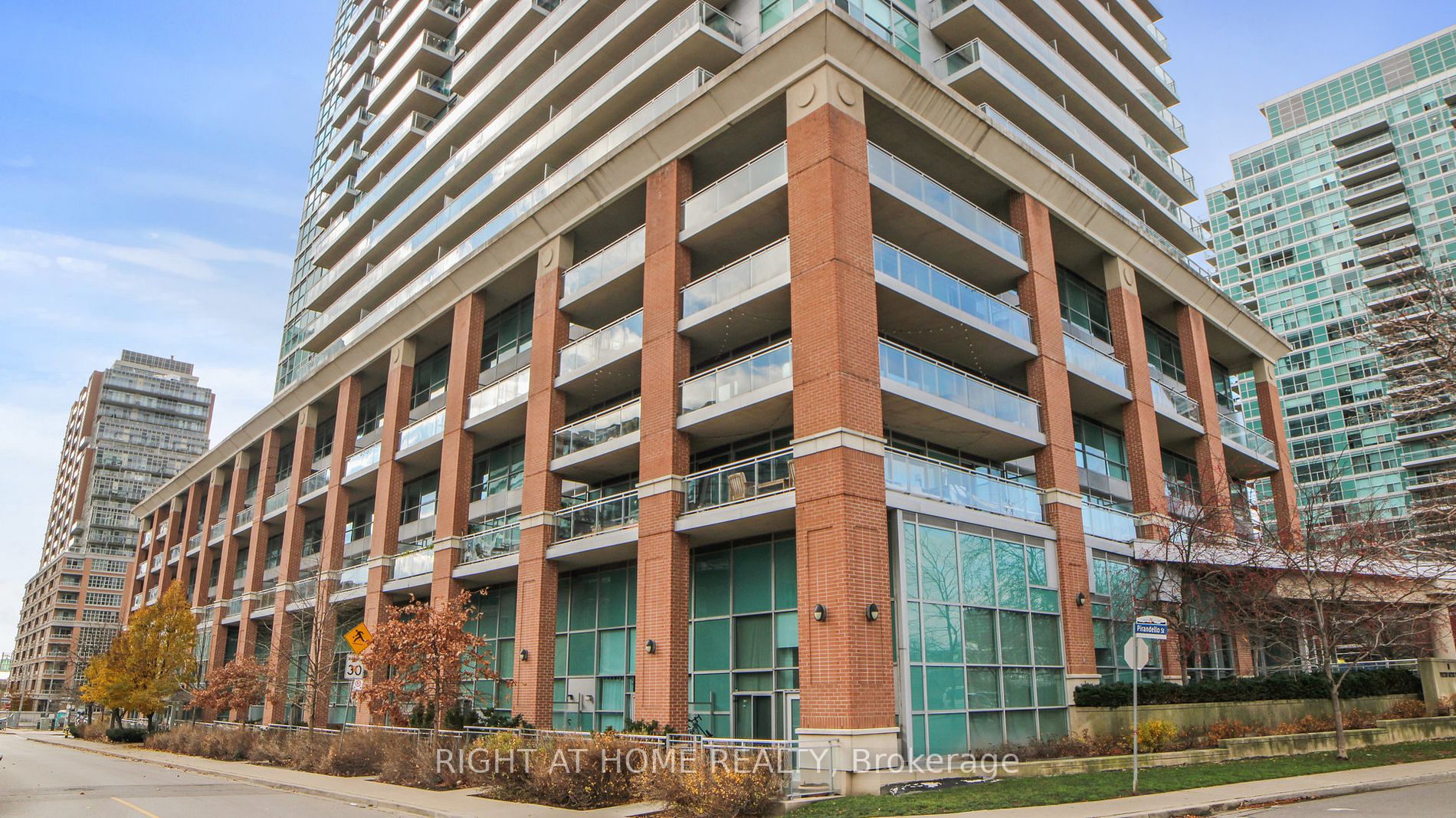 80 Western Battery Rd
