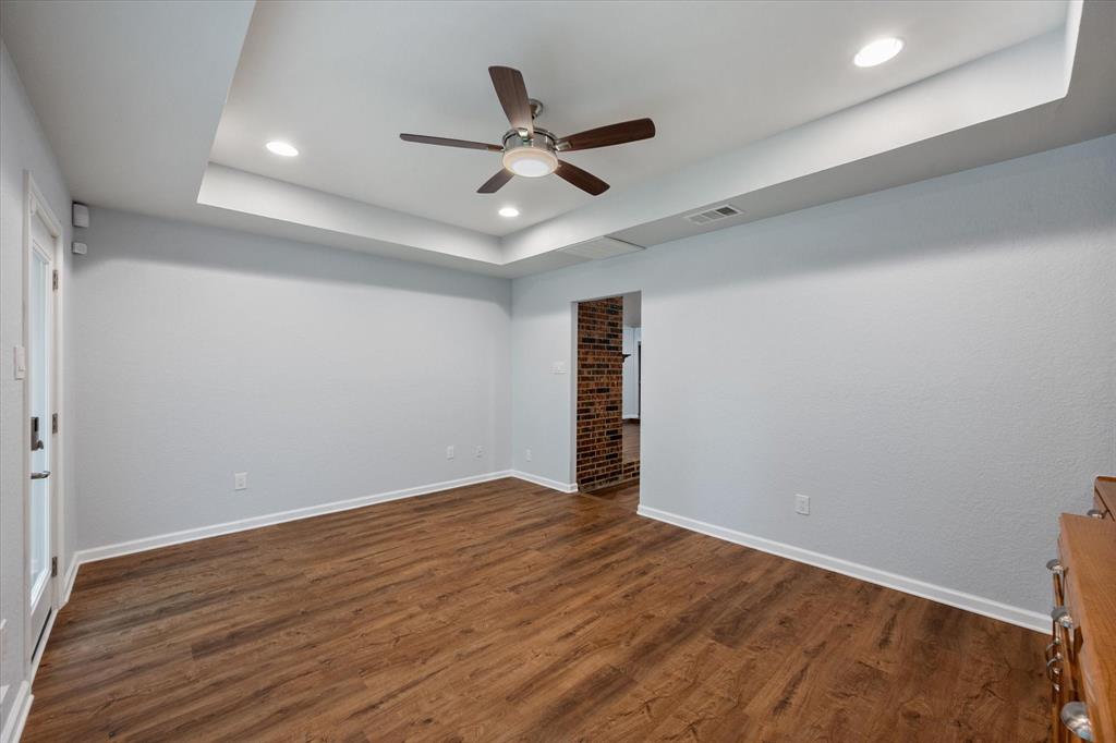 2206 Sand Creek Court