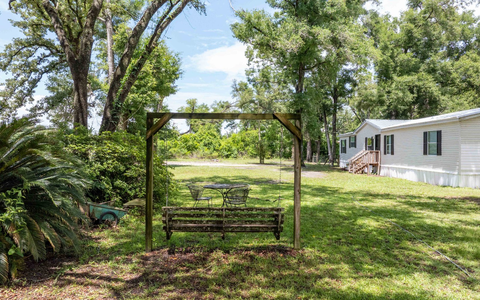 189 SE Suwannee Acres Ln