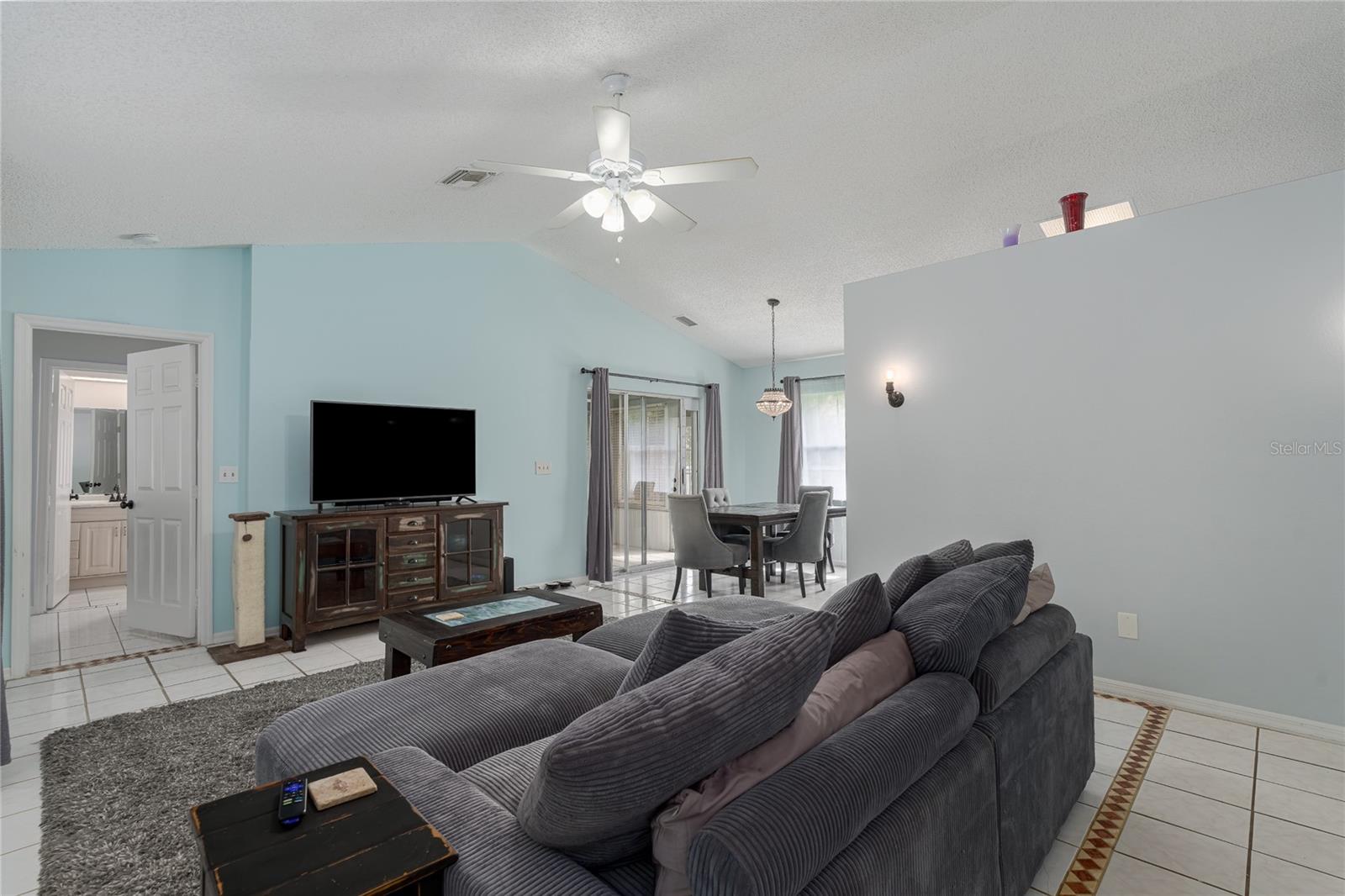 5453 81st Avenue Circle E