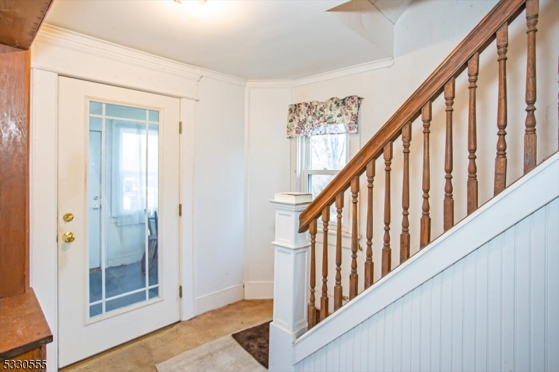 9 Hart St