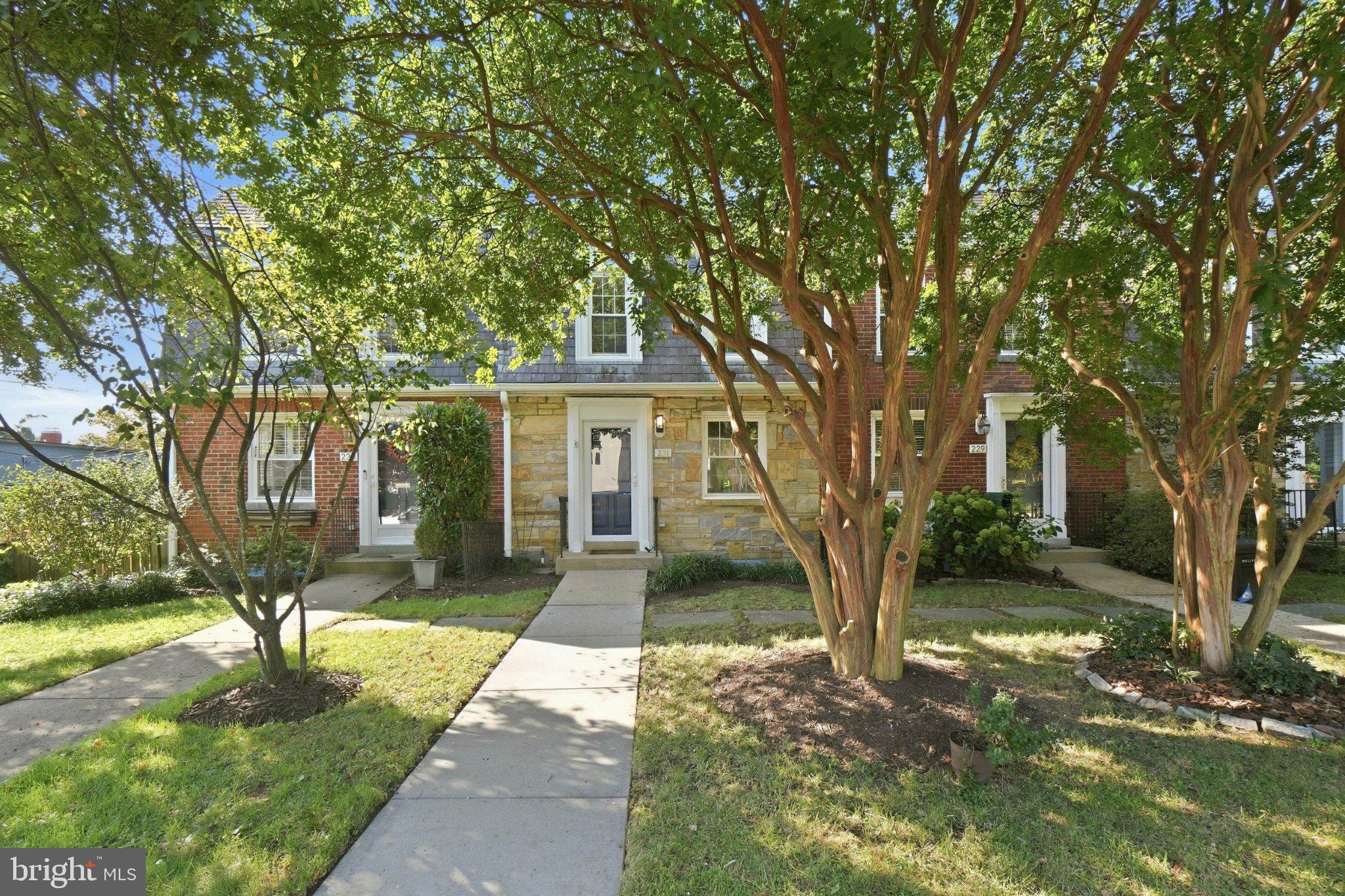 231 E Mason Avenue