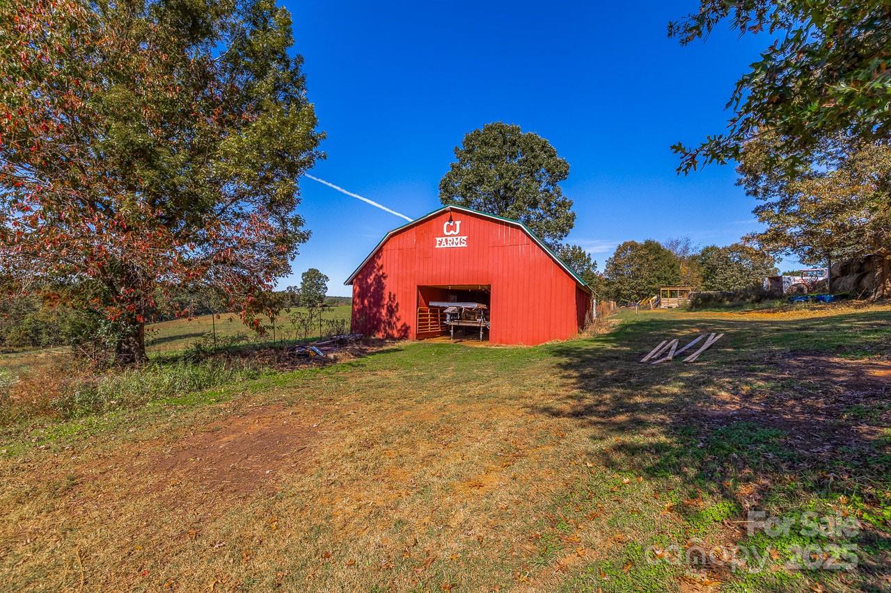 398 W V Thompson Road