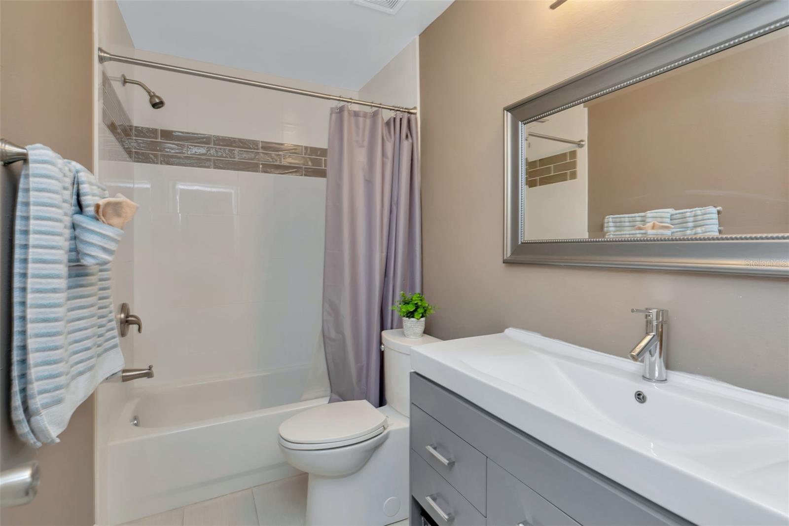 11238 Cedar Hollow Lane