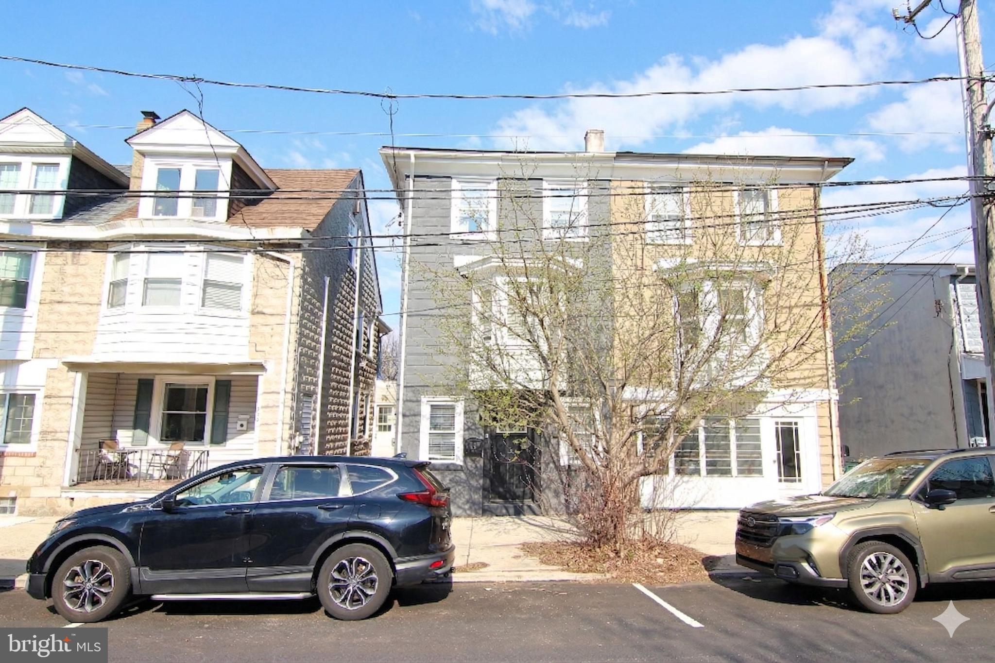 14 Maple St  