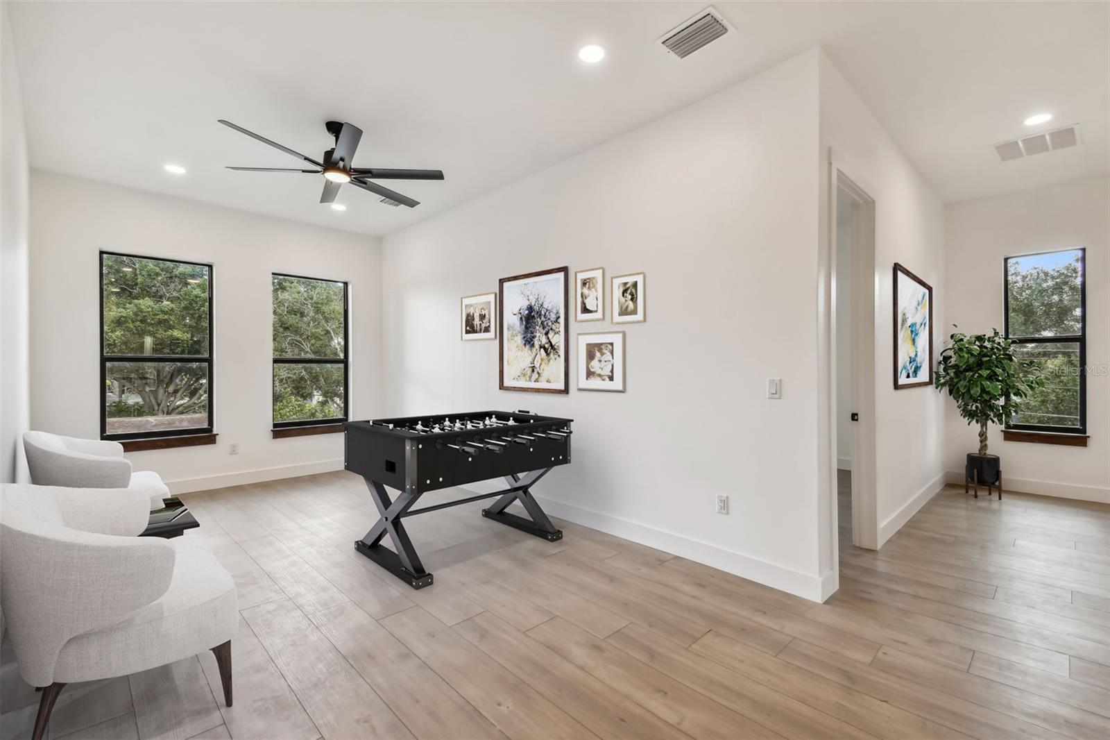 4717 W Oklahoma Avenue