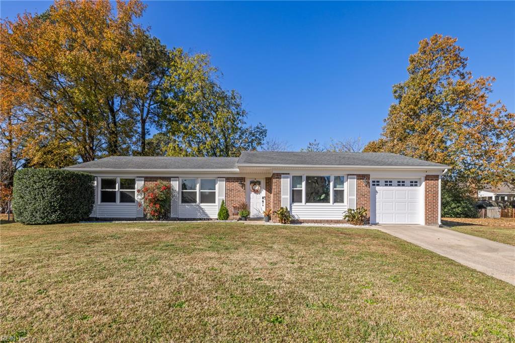 5662 Heathwood Court, Virginia Beach, VA 