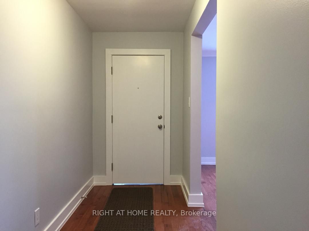 576 Davenport Rd Main