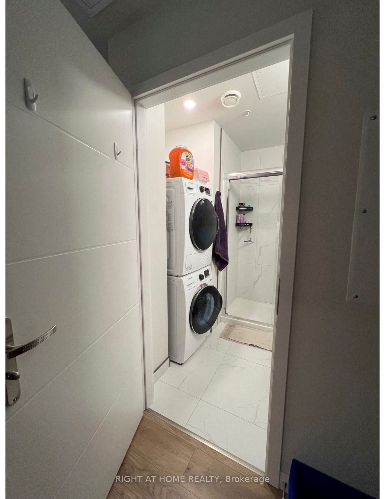 60 E Frederick St 3708