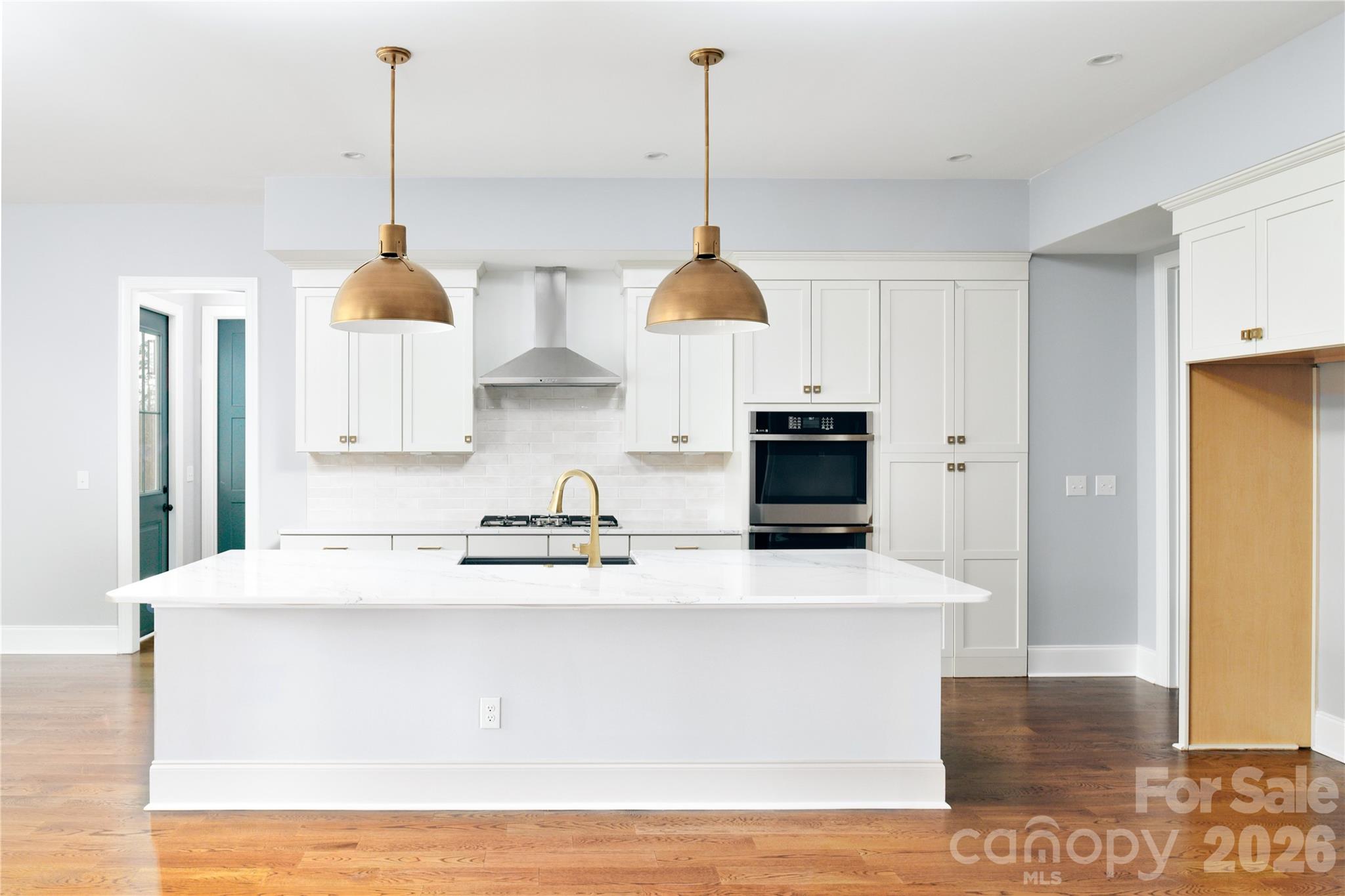 3874 Hickory Highway