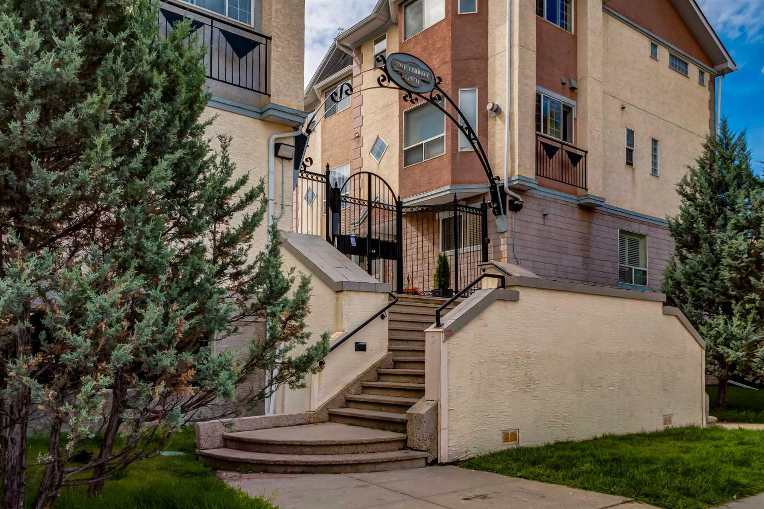 Welcome the Terrace! This bright and spacious (over 700 Sqr ft!) one-bedroom, one-bathroom condo is perfect for professionals, first-time buyers, or those looking to downsize without compromise. Ideally located just steps from Calgary's vibrant 17th Avenue, you'll love the walkable lifestyle with trendy boutiques, top-rated restaurants, and cozy cafés right outside your door. Nestled in a secure gated complex, The Terrace offers underground parking and a beautifully landscaped central courtyard, an ideal spot to enjoy your morning coffee or connect with neighbors. Inside, pride of ownership shines throughout. The open-concept kitchen features crisp white cabinetry and abundant storage, while the convenience of in-suite laundry adds to everyday ease. The generously sized bedroom boasts a large walk-in closet and sliding patio doors leading to a private balcony offering views of the park with a sunny South exposure. Pet owners will appreciate the nearby off-leash dog park just one block away at 14th Ave & 11th St, perfect for furry friends and active lifestyles alike. Don't miss your chance to live in one of Calgary's most sought-after urban communities. Book your private showing today!