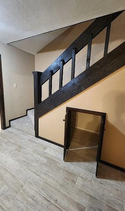 Beautifully updated townhome with golf course views in the heart of Edmond! This spacious 1,884 sq ft, 2-story residence features a brand-new roof, fresh paint, new tile, and new plush carpet throughout. Enjoy oversized bedrooms—including a 24' x 15' primary suite with dual closets—and a layout designed for comfort and entertaining. The home backs directly onto Kickingbird Golf Course, offering scenic views and a peaceful setting. HOA-maintained front and side lawns, plus access to a private community clubhouse, in-ground swimming pool, tennis/basketball court, and dog walking area make this a standout opportunity. Located near top-rated Edmond schools and just minutes from I-35, shopping, and dining. A rare blend of location, lifestyle, and low-maintenance living!