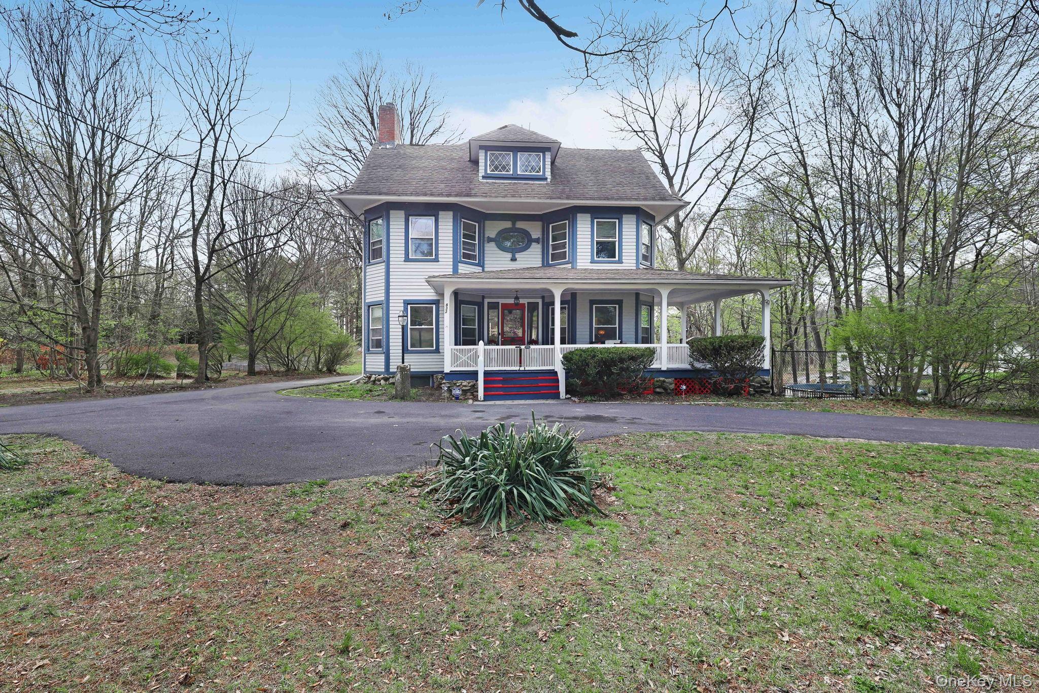 832 Bloomingburg Road