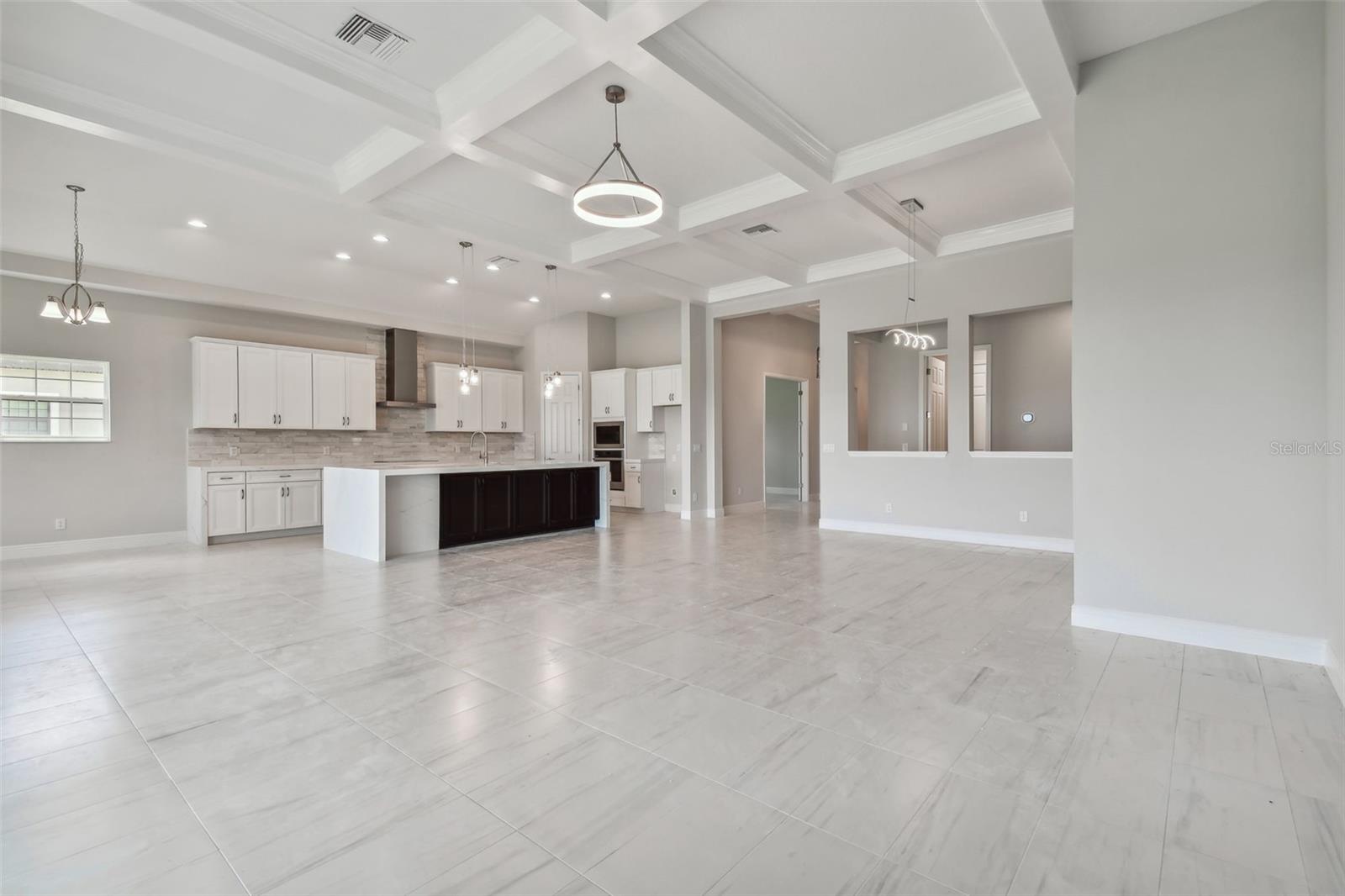 11239 Rustic Timber Loop