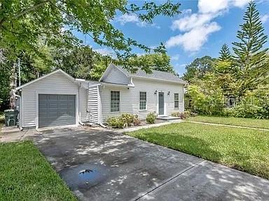 828 Magnolia Avenue