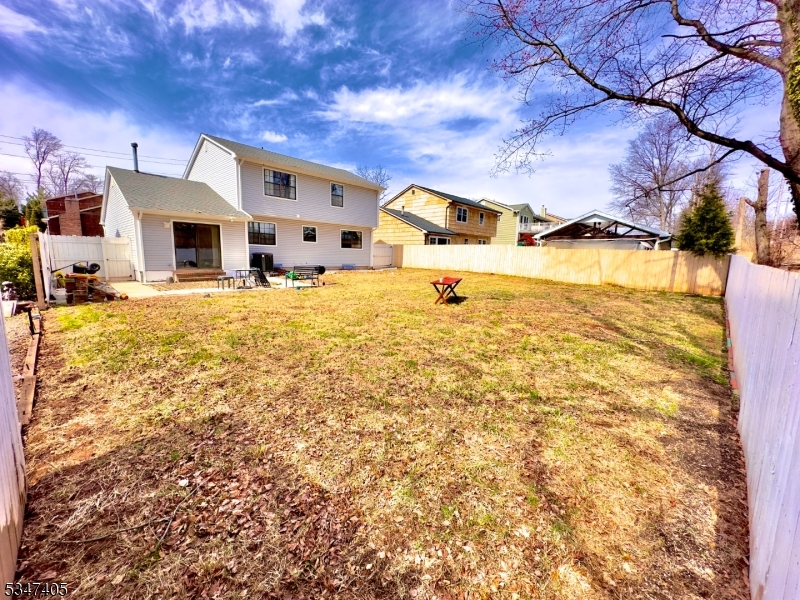52 Westside Ave