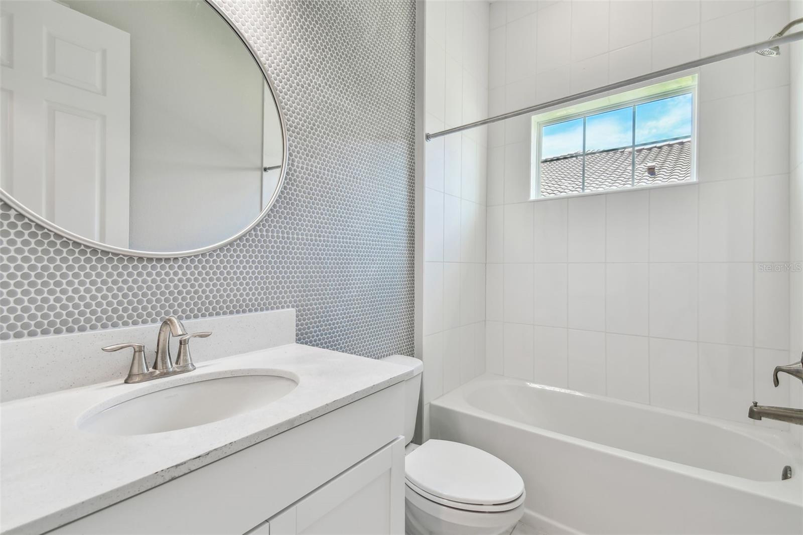 11239 Rustic Timber Loop