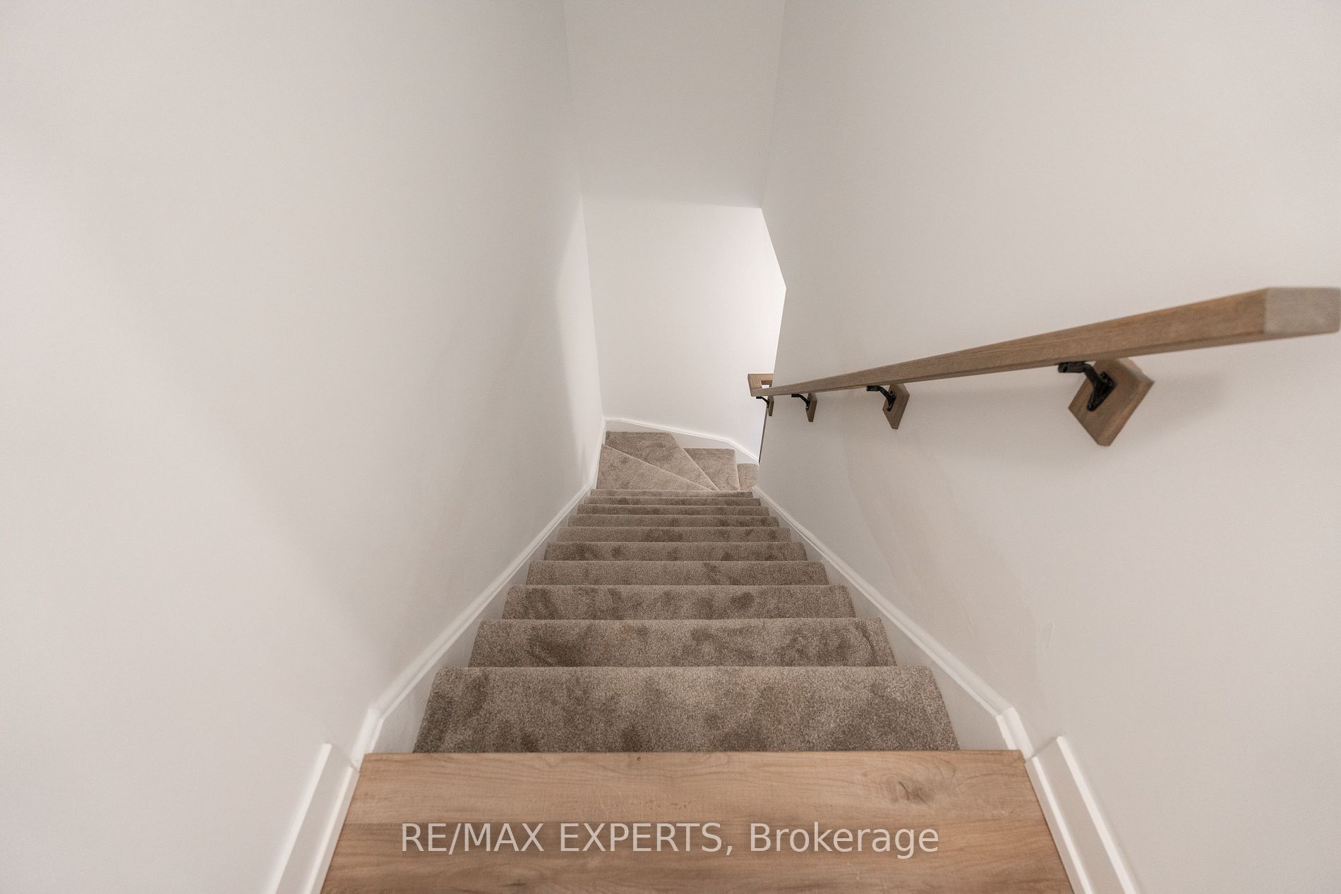4263 Fourth Ave 435