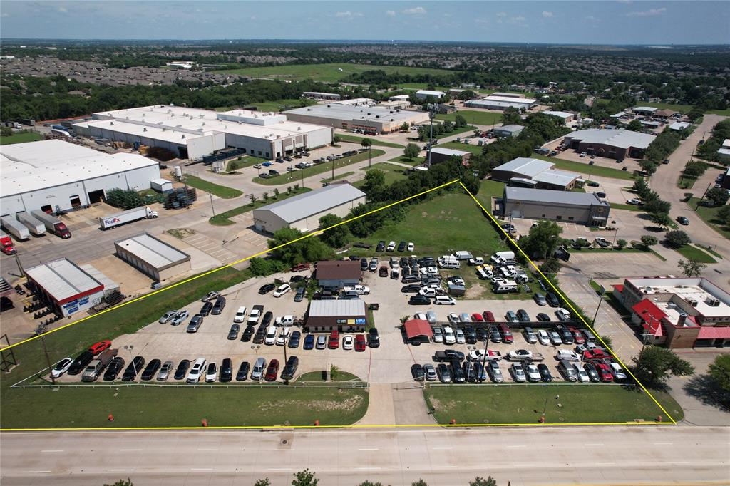 Strategically located on a major highway in Collin County, this versatile automotive property offers an excellent opportunity for both investors and owner-users. Situated on two acres with high visibility and easy access, the site includes two buildings—one with four offices and another with a two-bay mechanic shop—plus a large parking lot with plenty of room for vehicles and customer traffic. Currently leased to multiple automotive businesses, the property generates steady income while offering flexibility for future use or owner occupancy.
Just minutes from President George Bush Turnpike and U.S. Highway 75, and around 30-40 minutes from DFW and Dallas Love Field airports, this location offers outstanding regional connectivity. Located in a high-income area with a median household income of $113,661, this property is well-positioned for long-term growth and value.