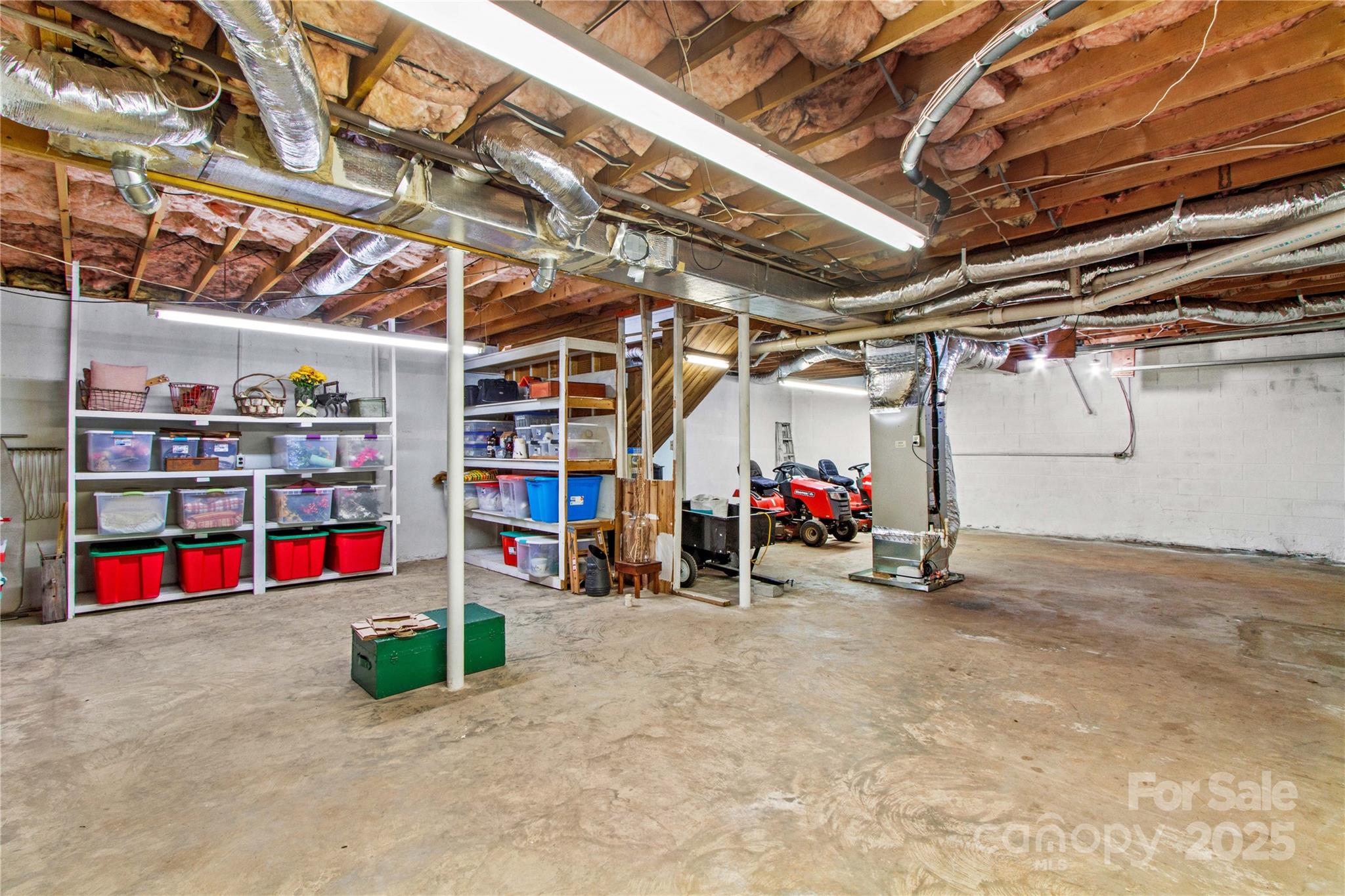 784 Whites Farm Road