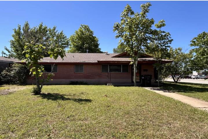 Opportunity awaits in this three bedroom, two bath brick home.  Some work/refreshing is required to make this home move in ready but could be worth the effort.  Whether you decide to customize this home for yourself or rent it out, this house could be a great option.