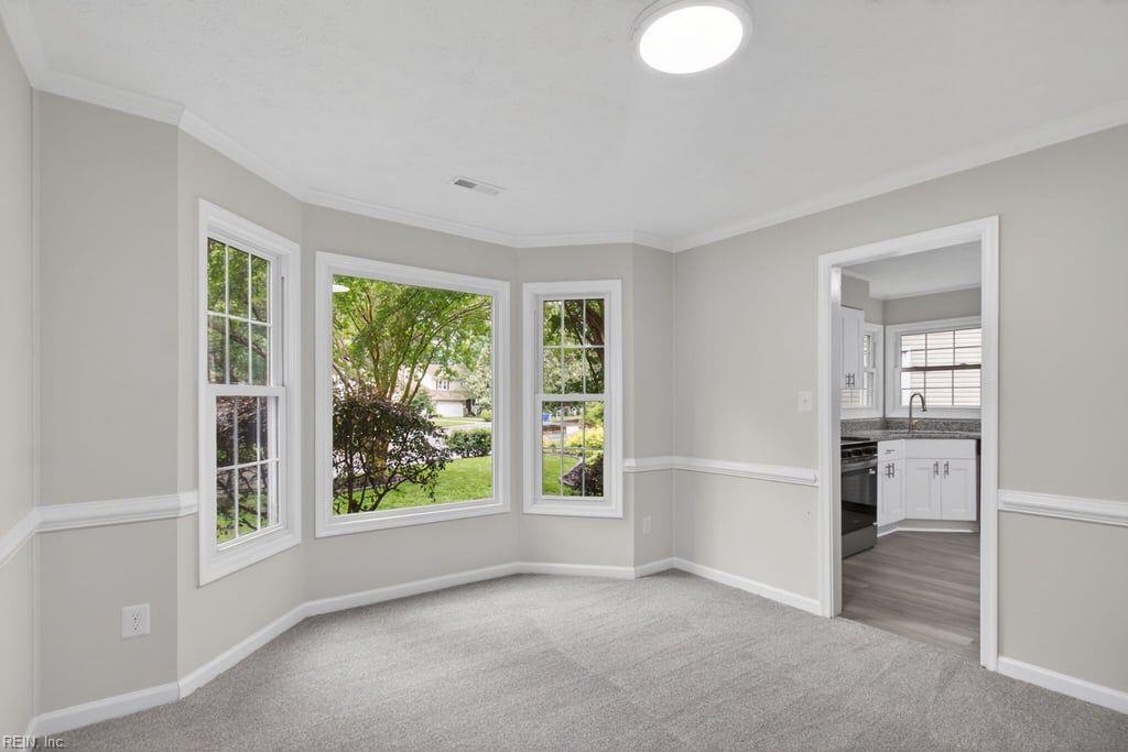 824 Lancaster Lane