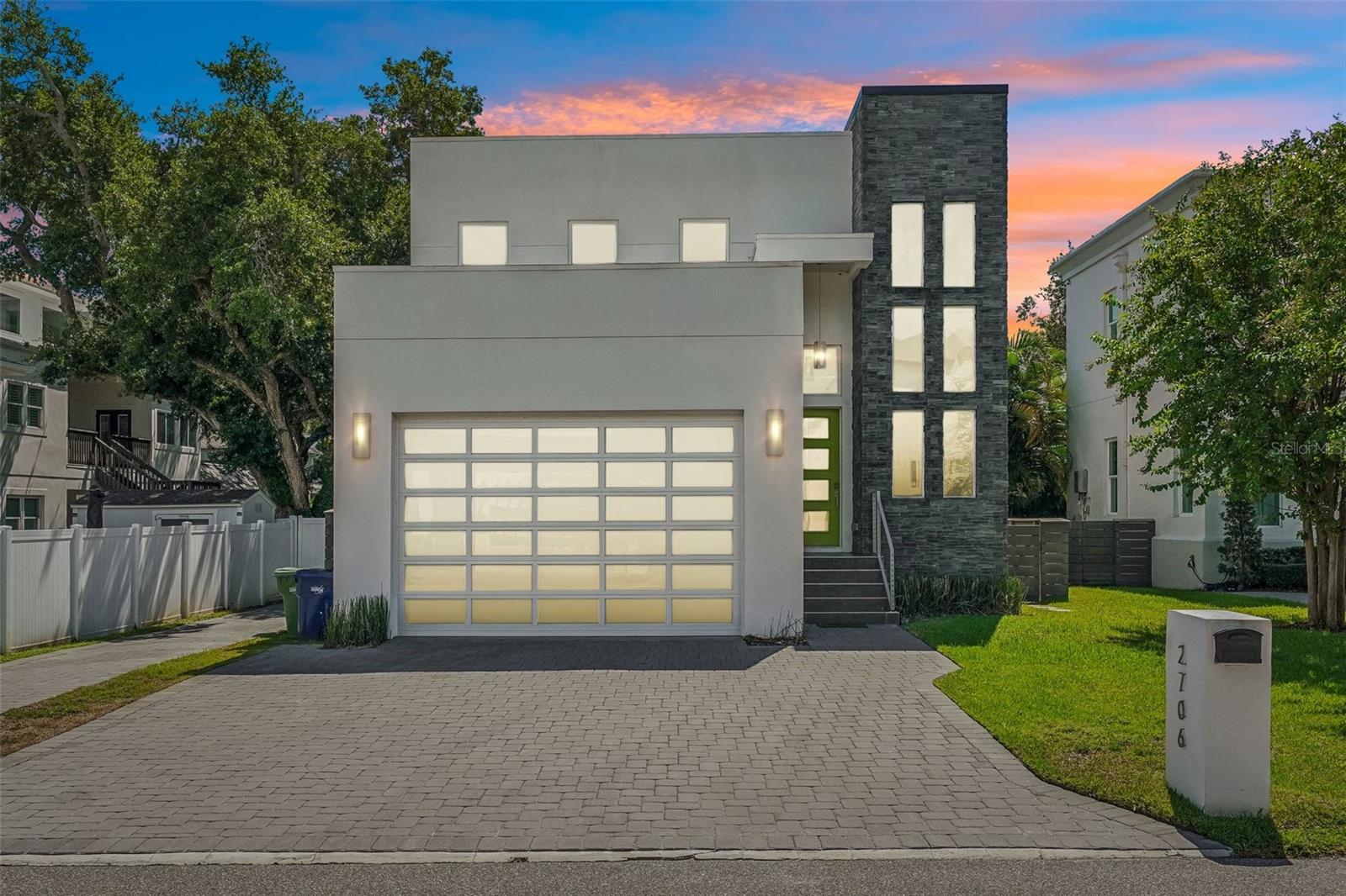 2706 W Trilby Avenue, Tampa, FL