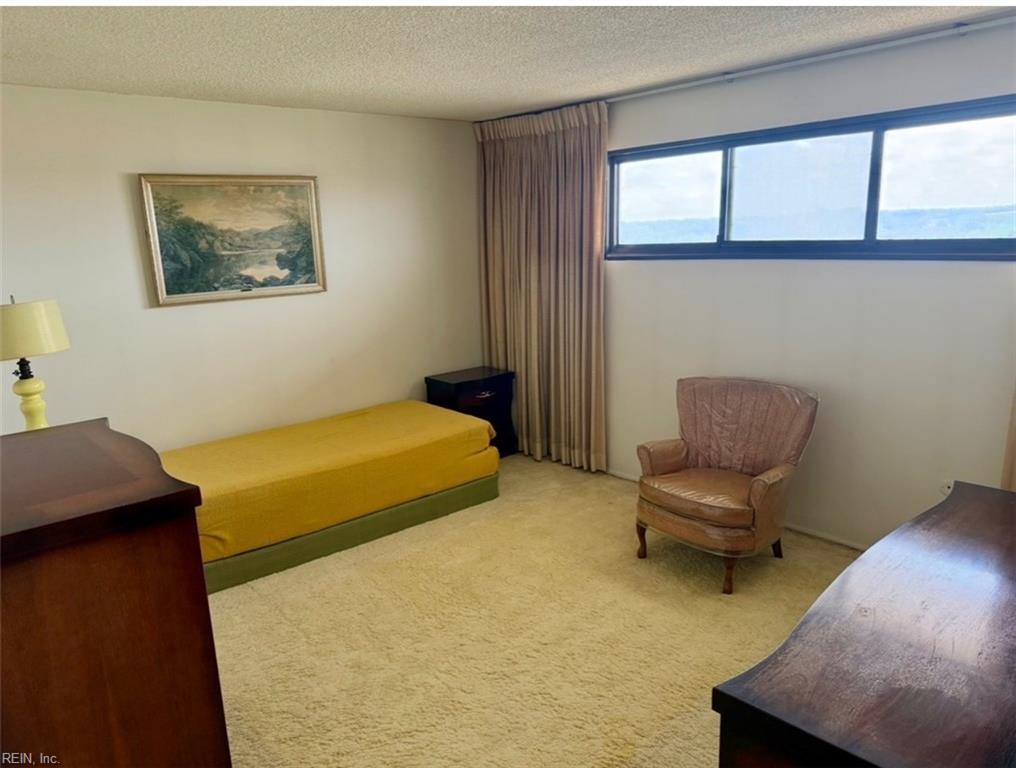 2830 Shore Drive 606